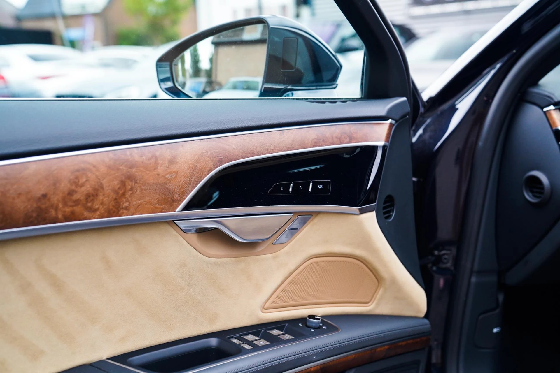 Hoofdafbeelding Audi A8