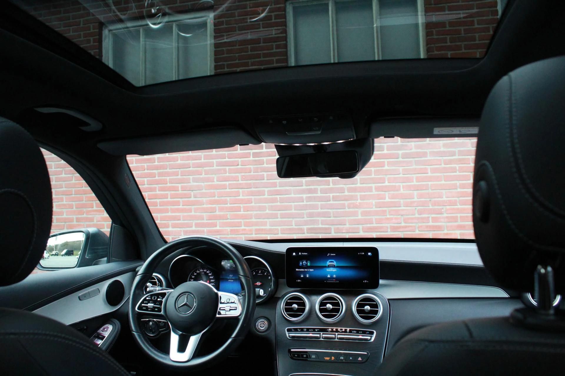 Hoofdafbeelding Mercedes-Benz GLC