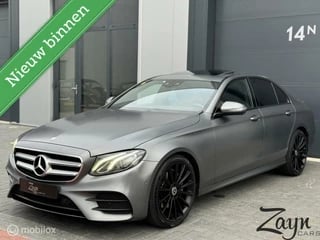 Mercedes E-klasse 220D AMG | Matgrijs | Dak | Widescreen |