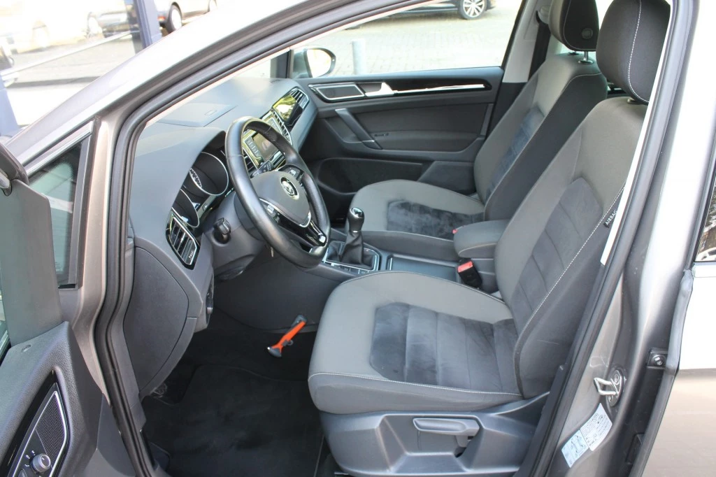 Hoofdafbeelding Volkswagen Golf Sportsvan