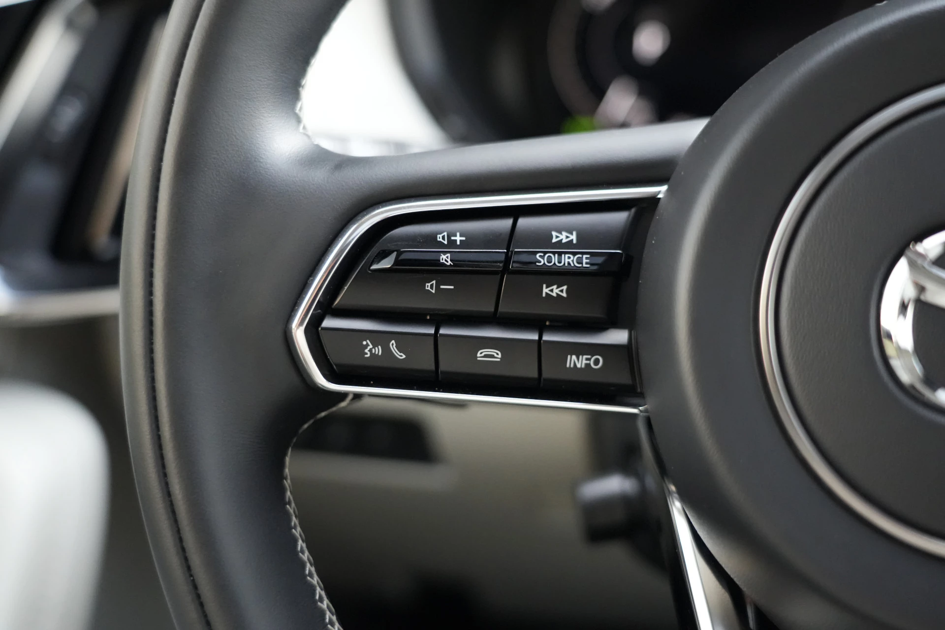 Hoofdafbeelding Mazda CX-60