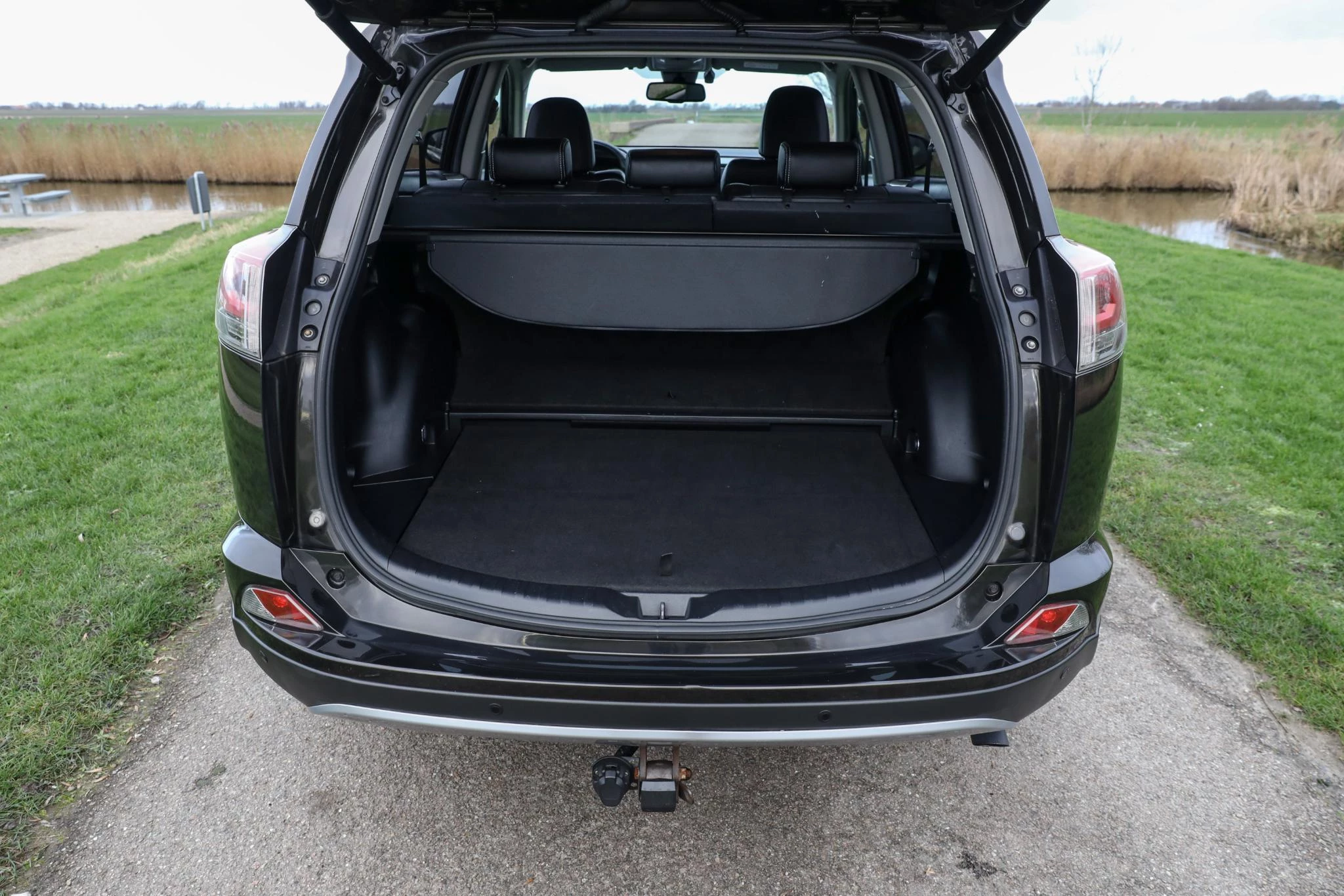 Hoofdafbeelding Toyota RAV4