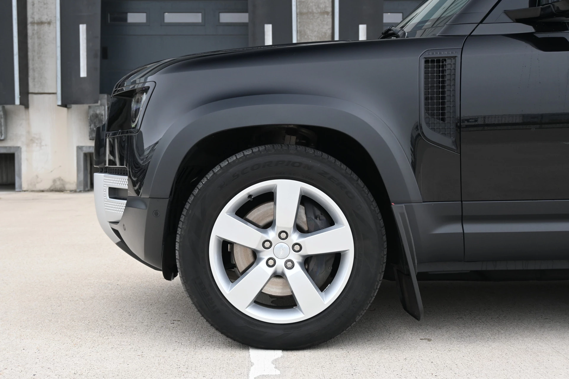 Hoofdafbeelding Land Rover Defender