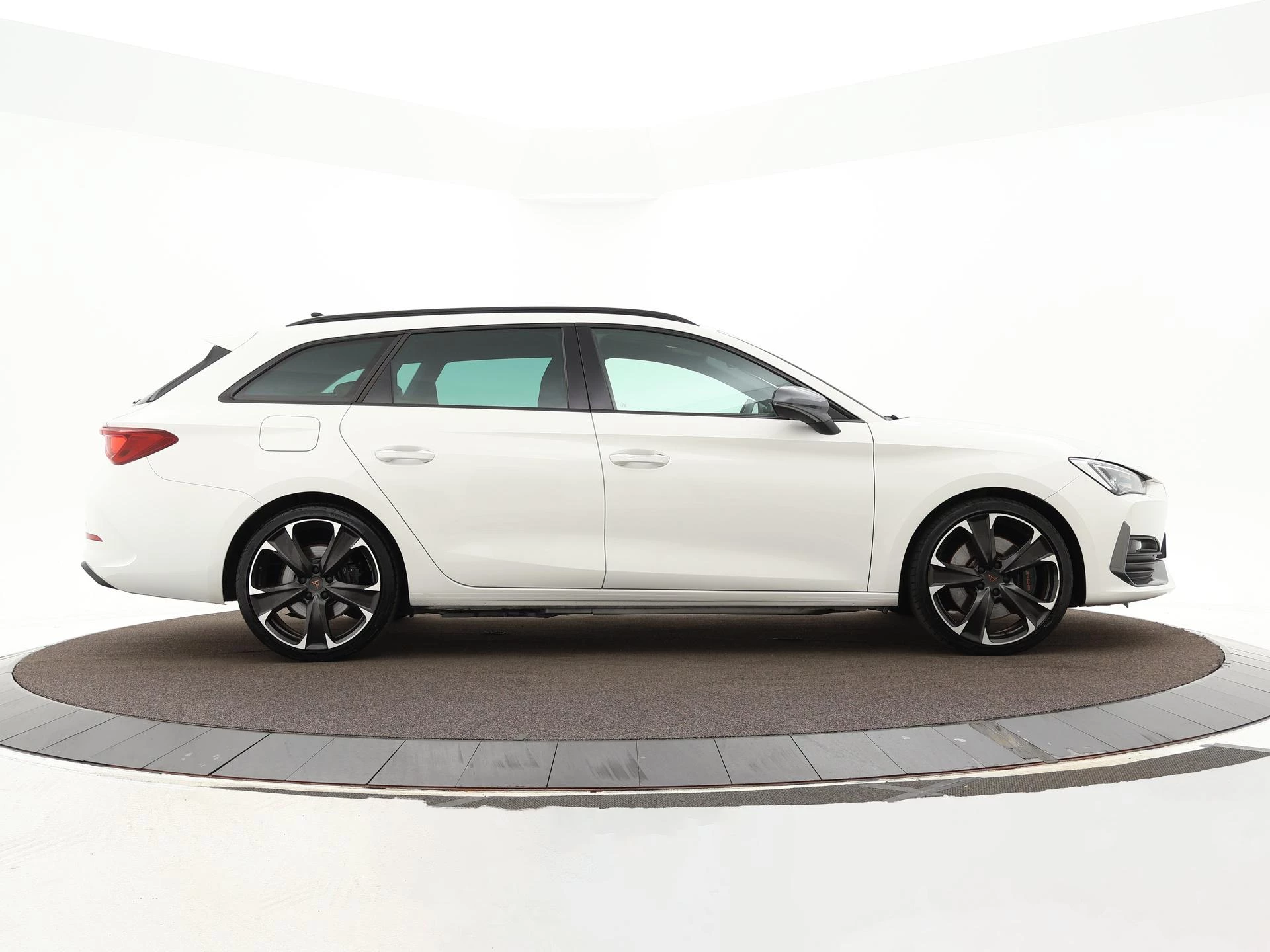 Hoofdafbeelding CUPRA Leon Sportstourer