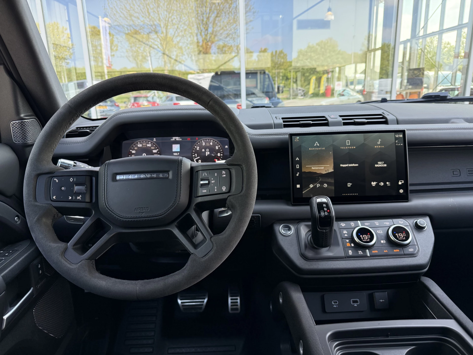 Hoofdafbeelding Land Rover Defender