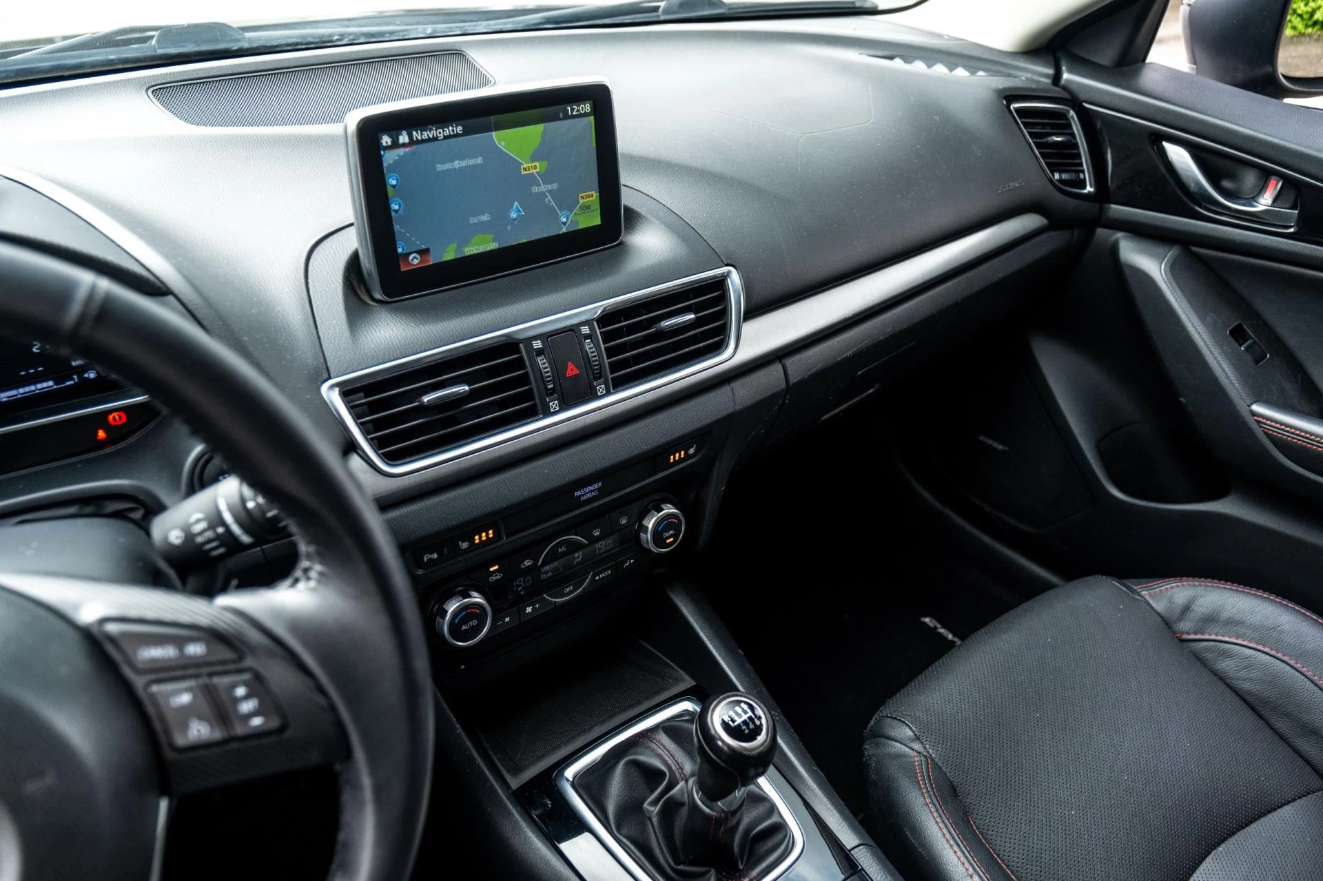 Hoofdafbeelding Mazda 3