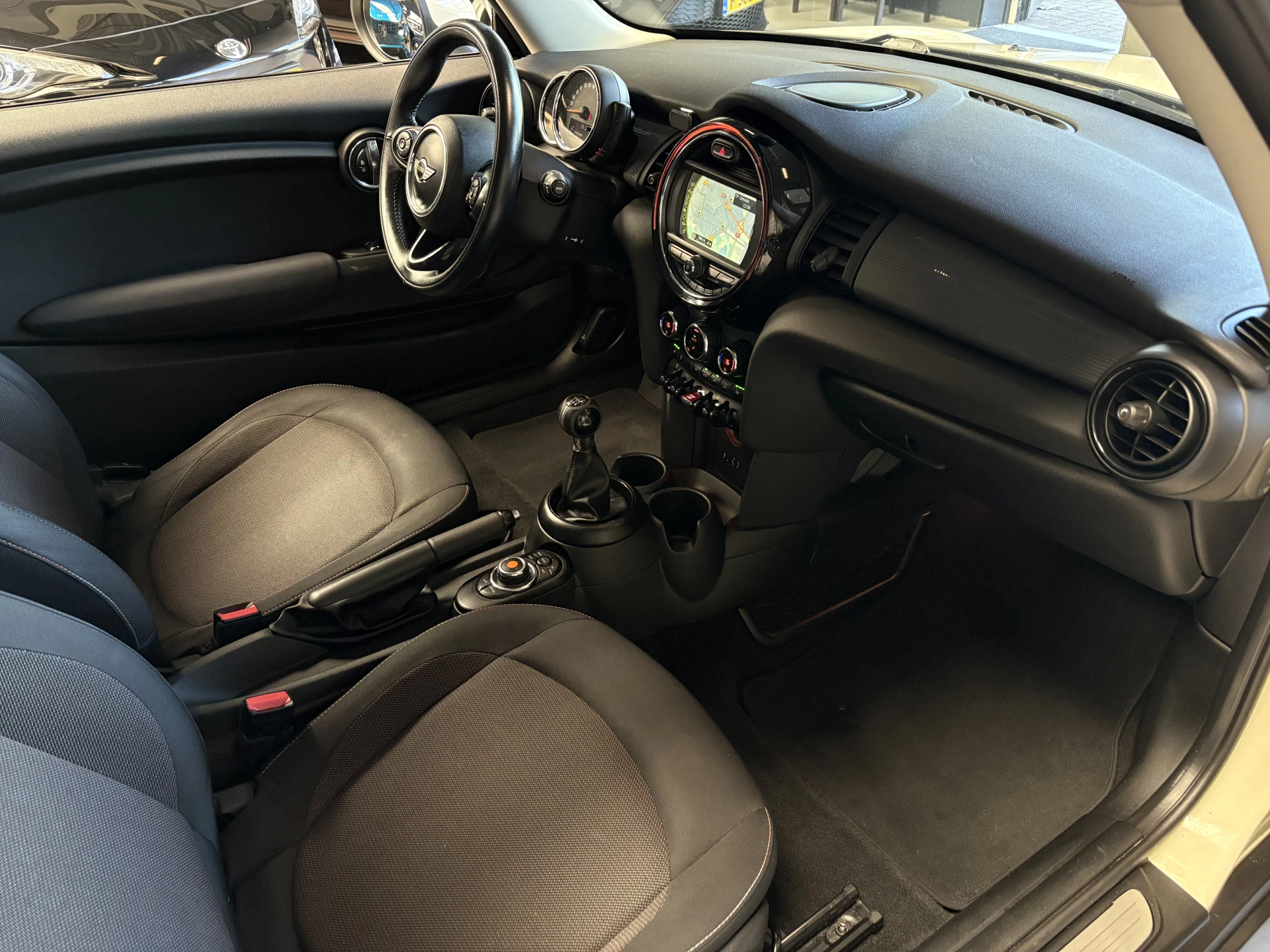 Hoofdafbeelding MINI Cooper