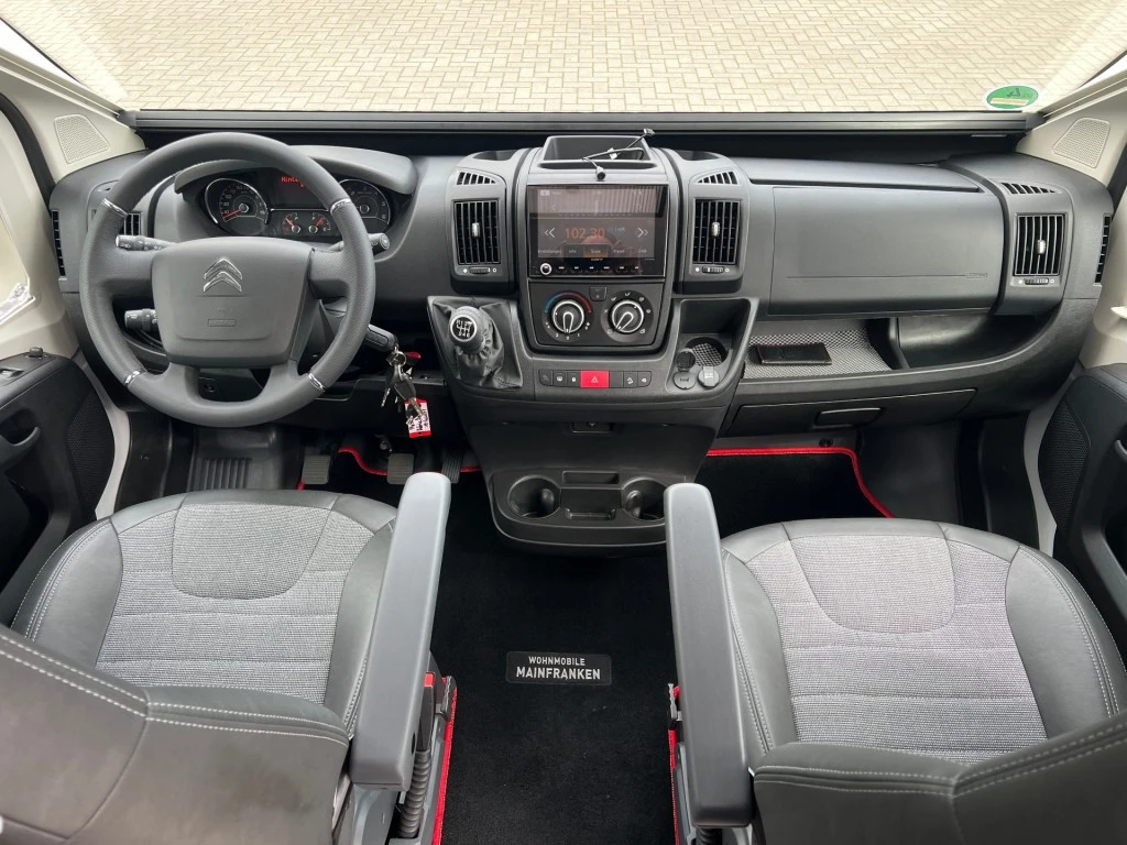 Hoofdafbeelding Adria Twin Axess 640 Sl