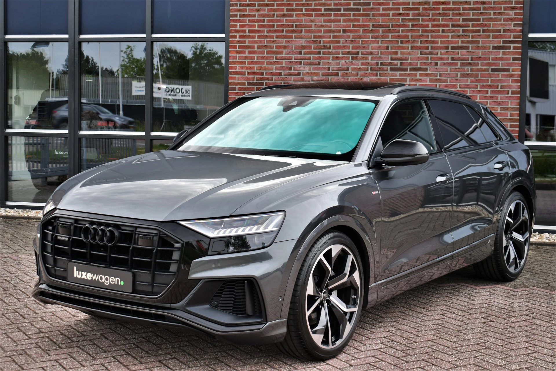 Hoofdafbeelding Audi Q8