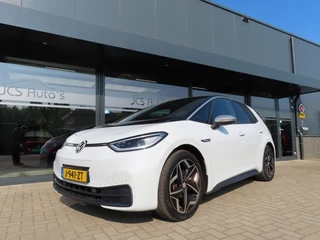 Hoofdafbeelding Volkswagen ID.3 Volkswagen ID.3 FIRST PLUS 58 KWH Navigatie Led 19 Inch 2020