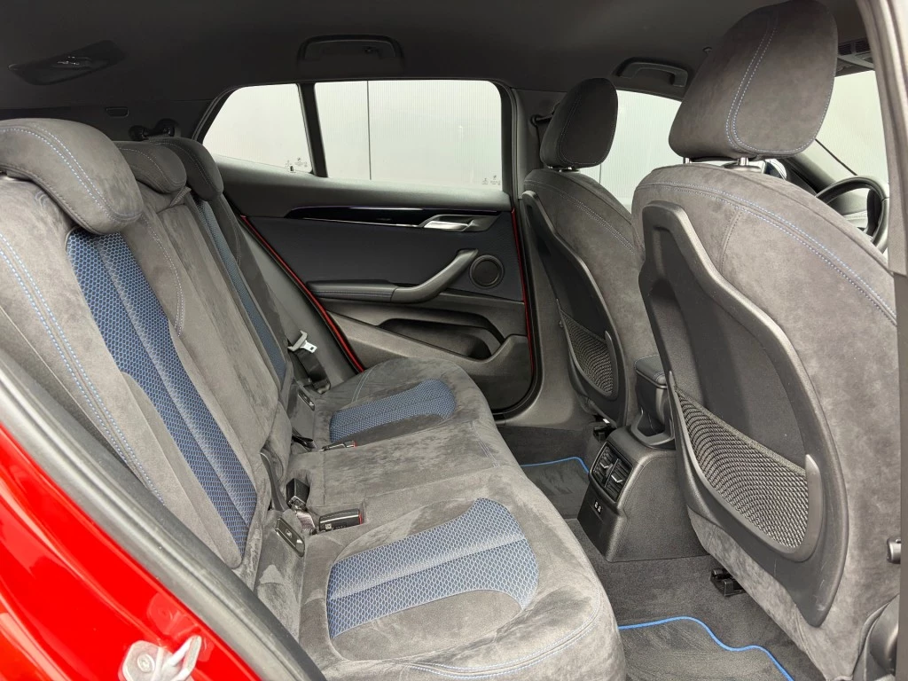 Hoofdafbeelding BMW X2