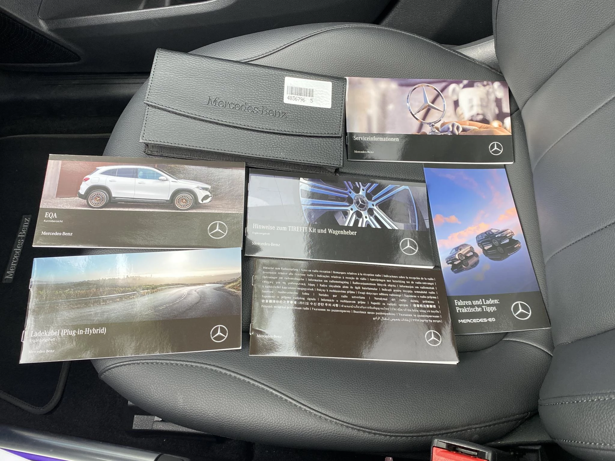 Hoofdafbeelding Mercedes-Benz EQA