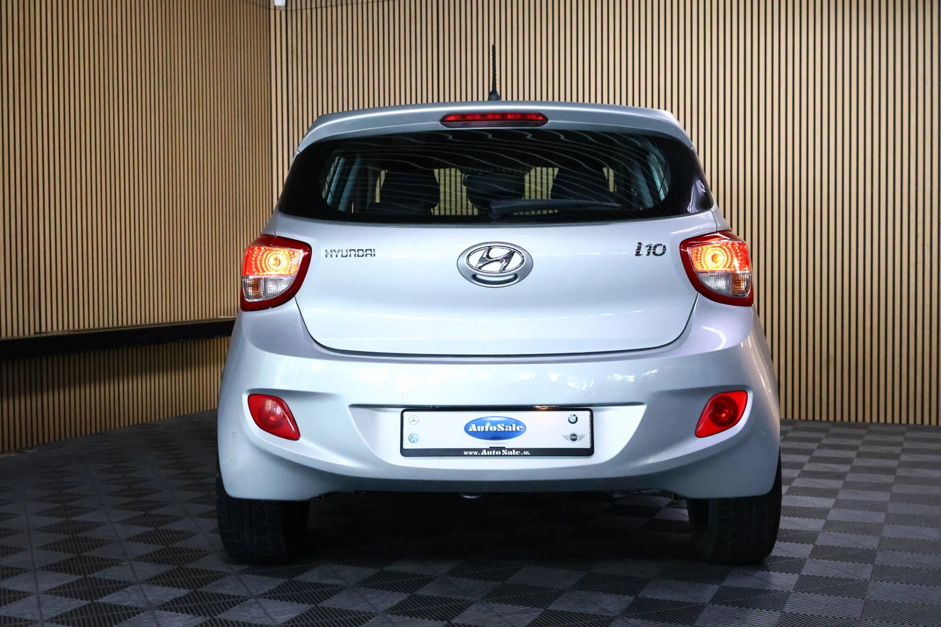 Hoofdafbeelding Hyundai i10