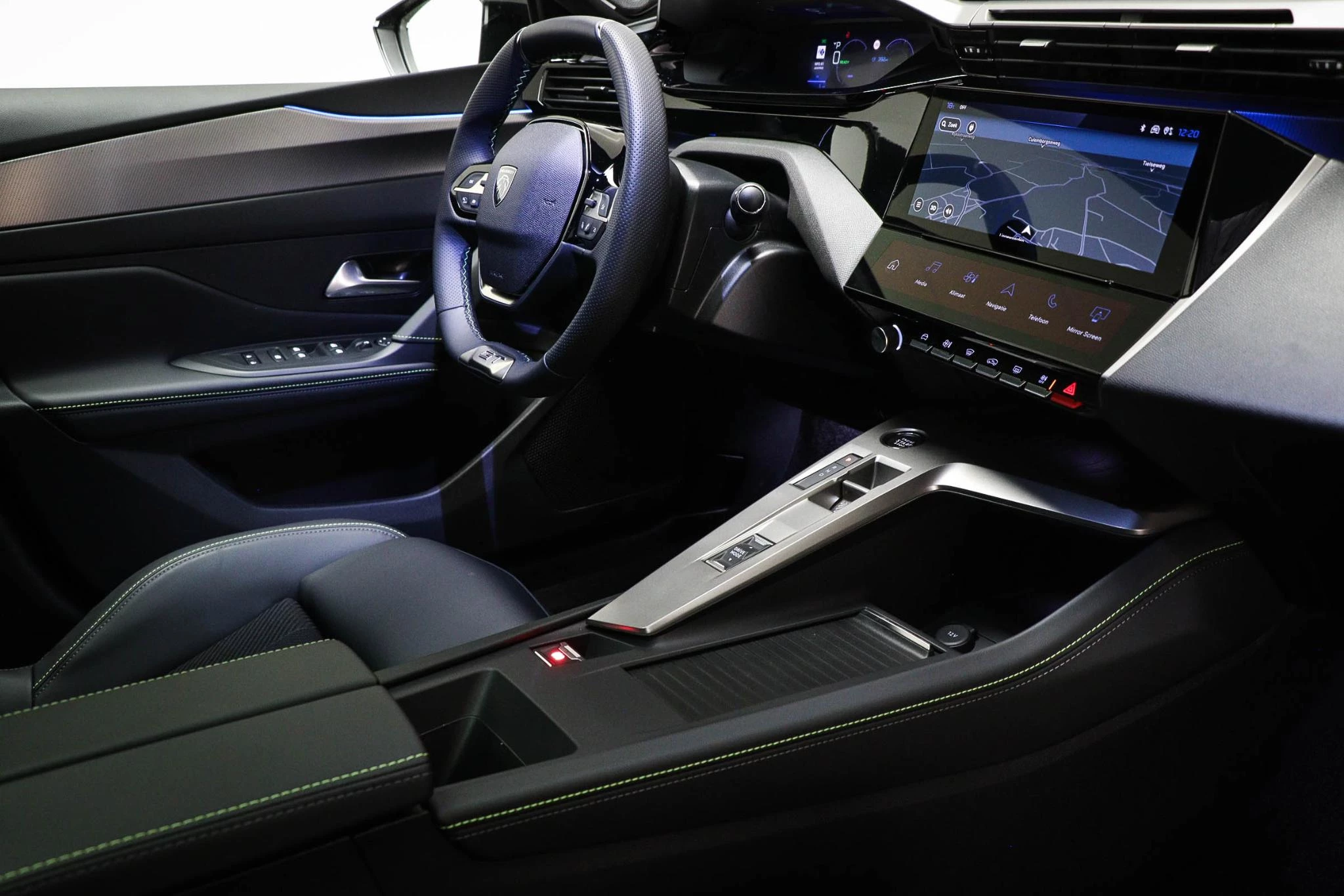 Hoofdafbeelding Peugeot 408