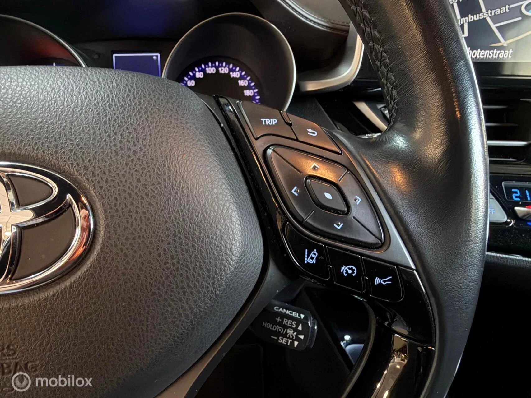 Hoofdafbeelding Toyota C-HR