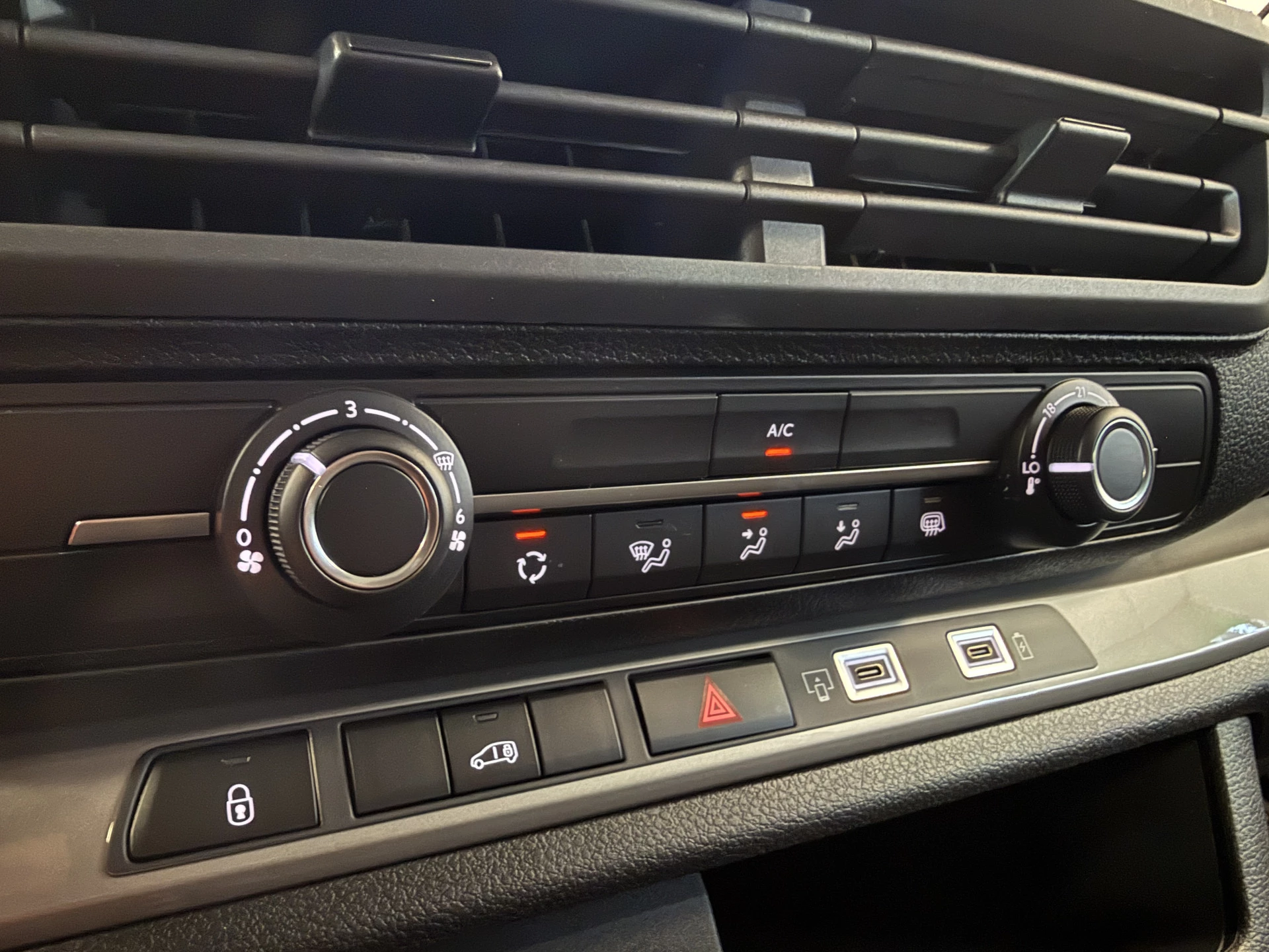 Hoofdafbeelding Opel Vivaro-e