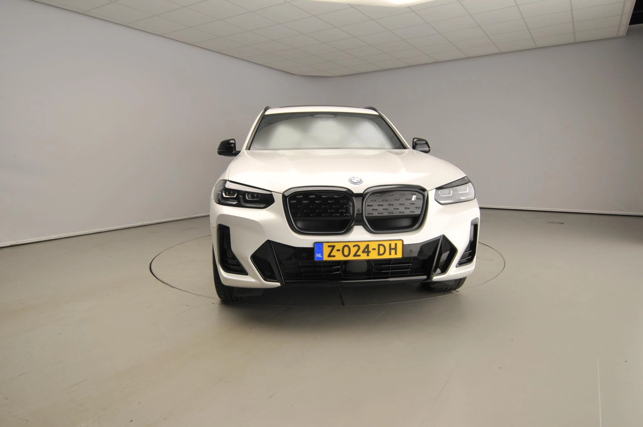 Hoofdafbeelding BMW iX3