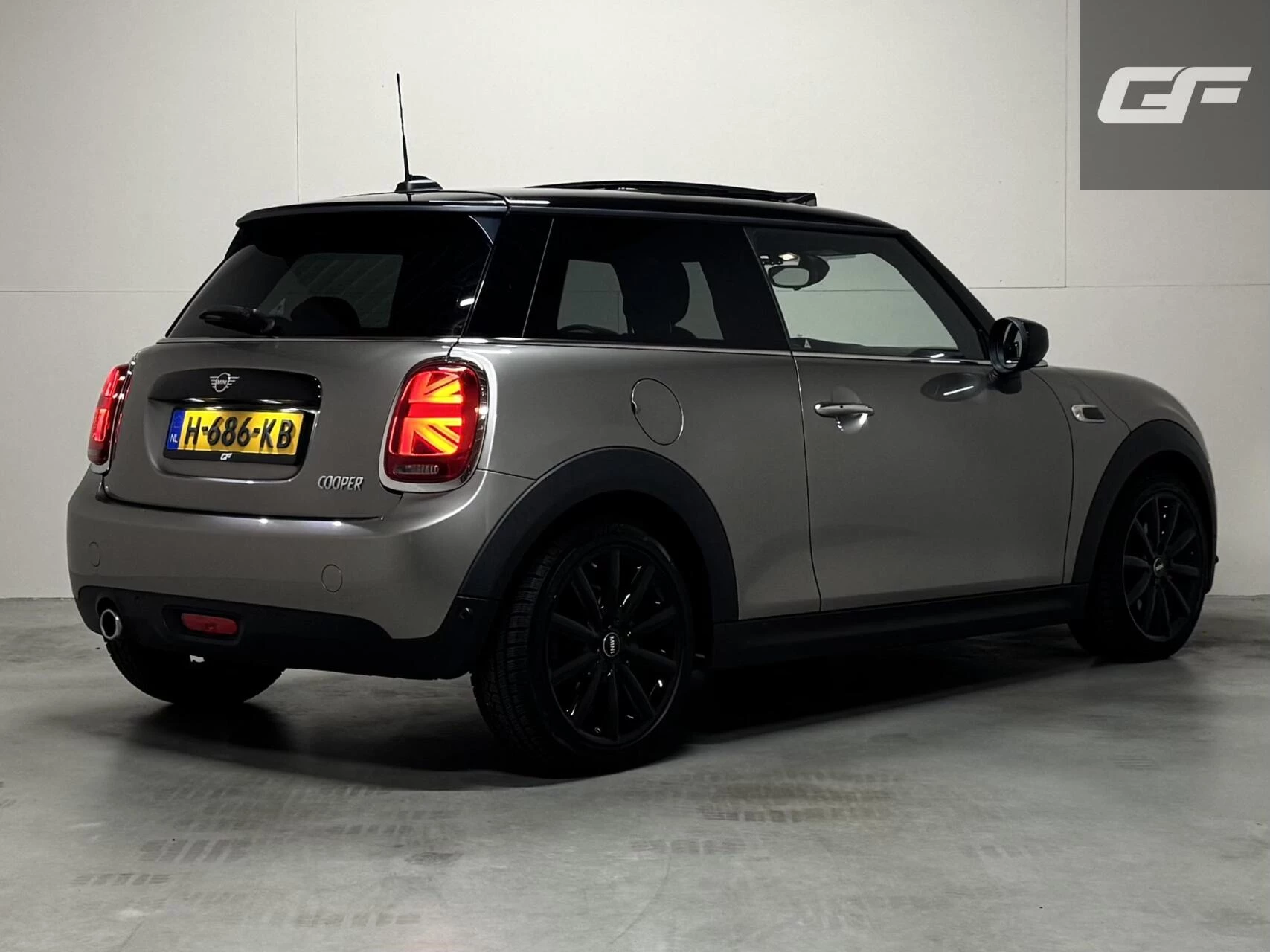Hoofdafbeelding MINI Cooper