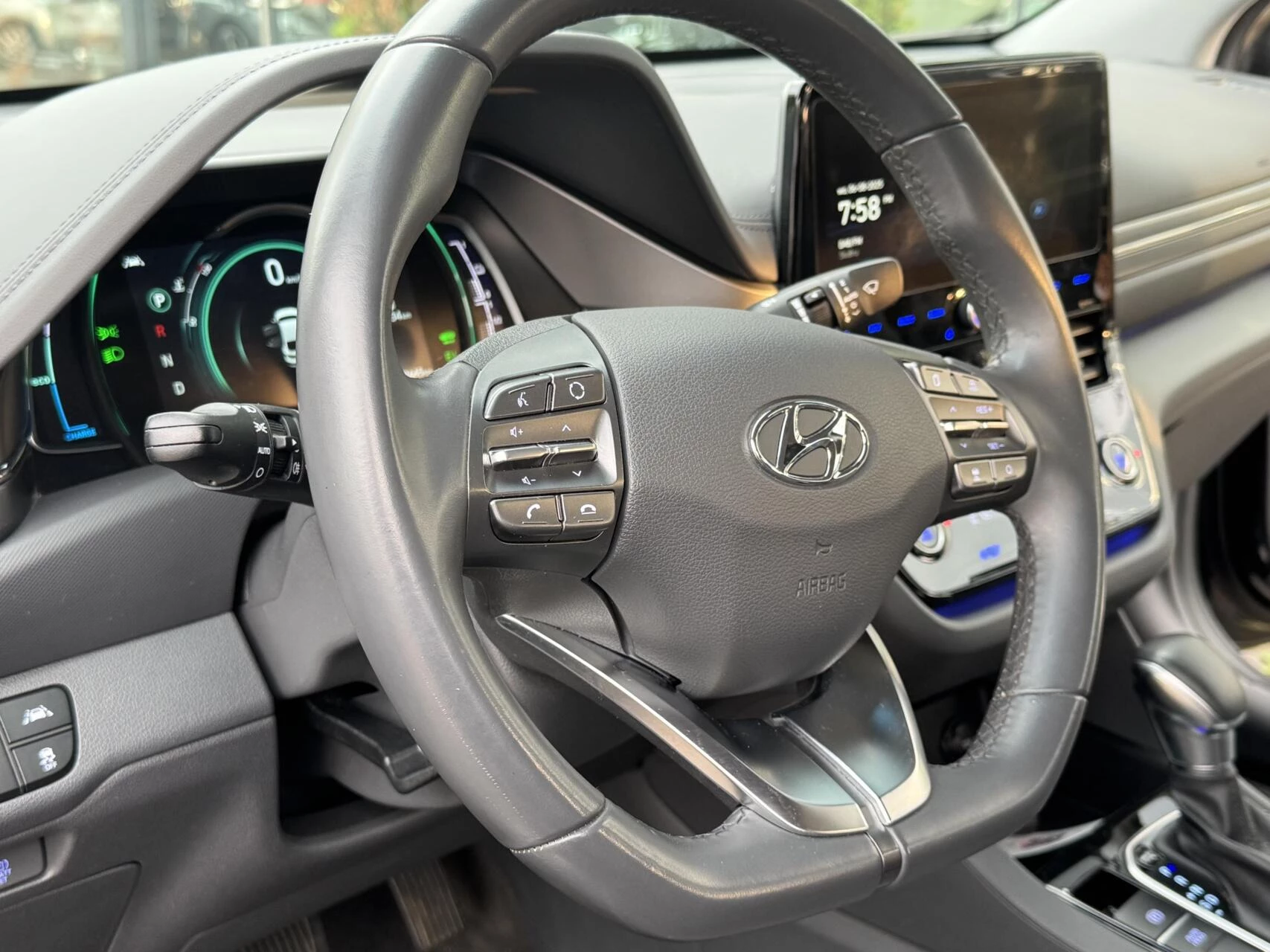 Hoofdafbeelding Hyundai IONIQ