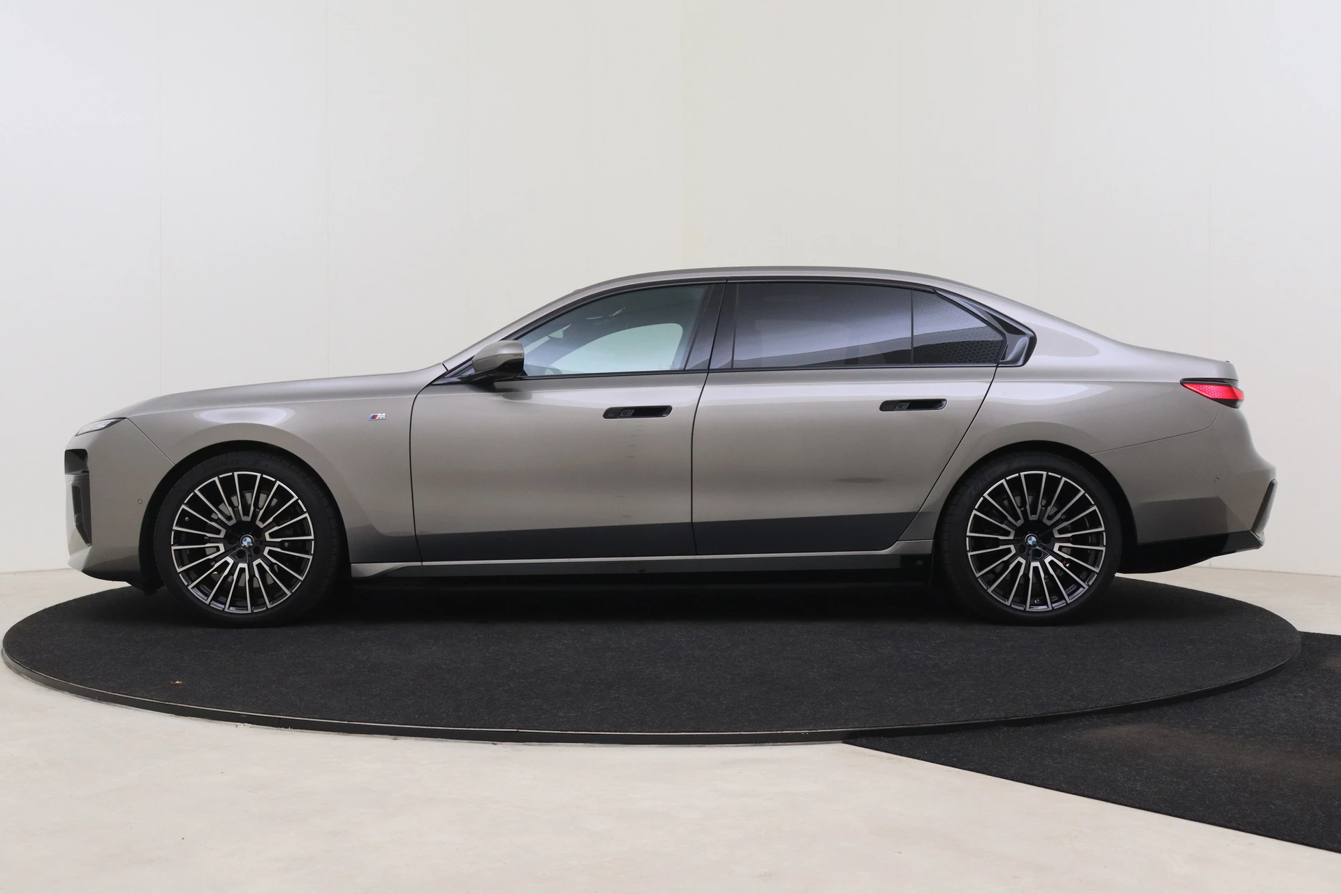 Hoofdafbeelding BMW i7