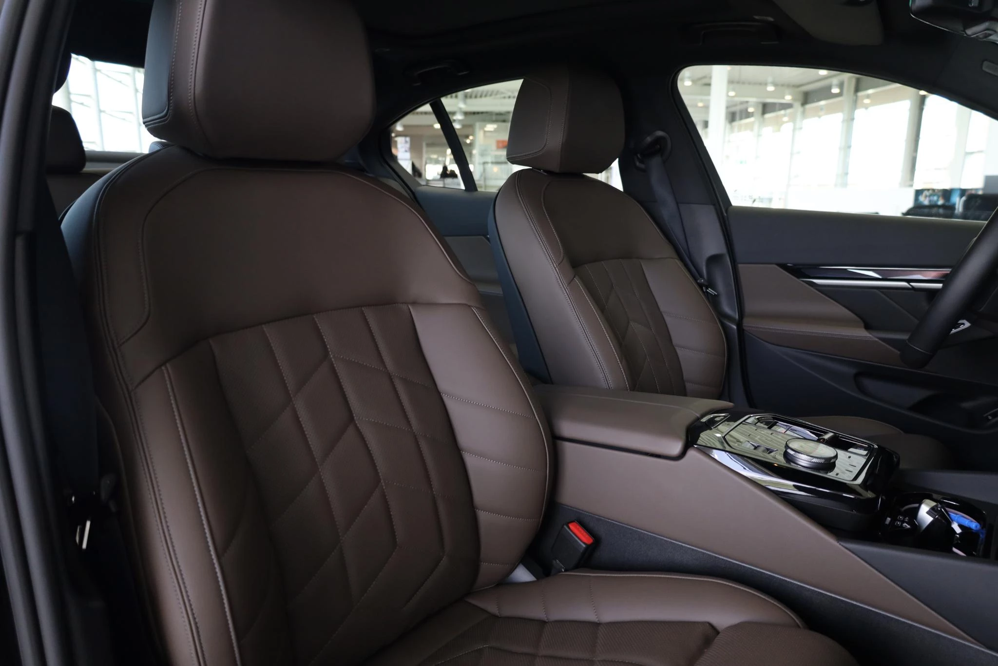 Hoofdafbeelding BMW i5