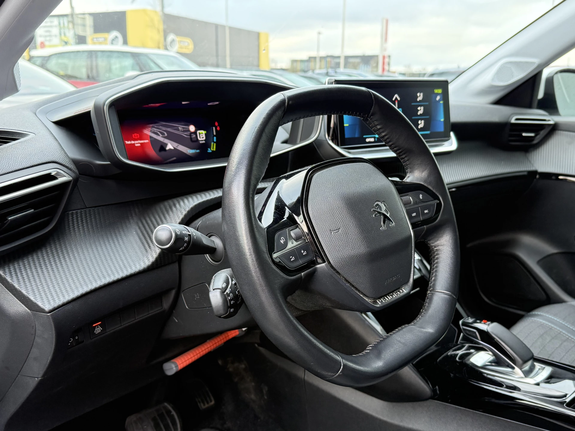 Hoofdafbeelding Peugeot e-208