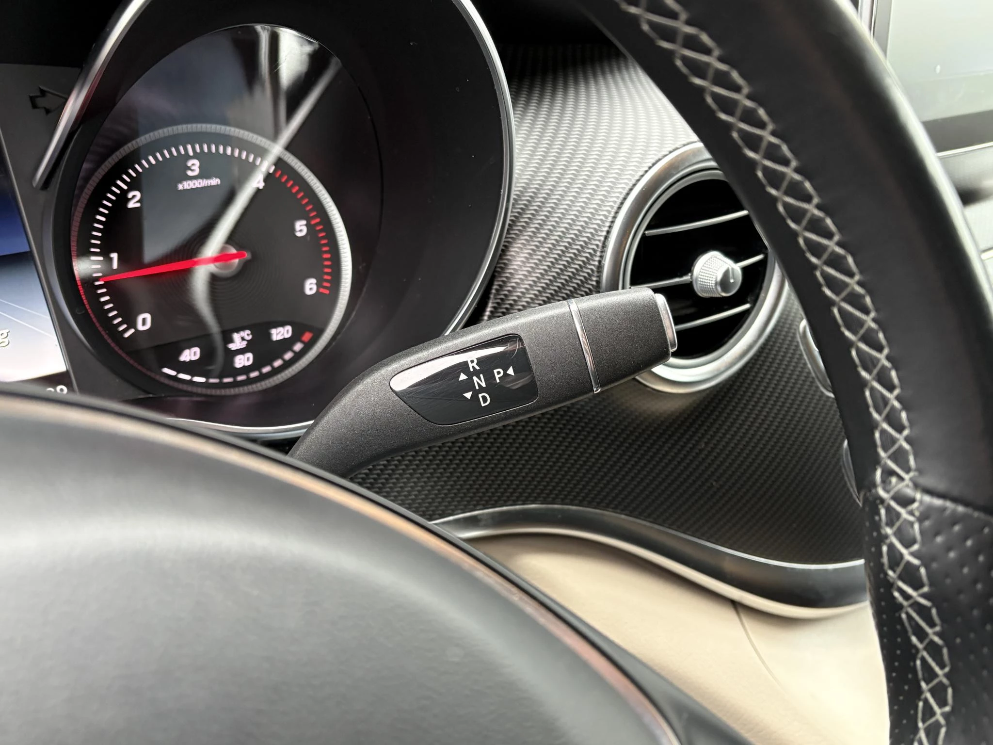 Hoofdafbeelding Mercedes-Benz Marco Polo