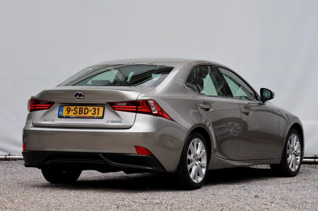 Hoofdafbeelding Lexus IS