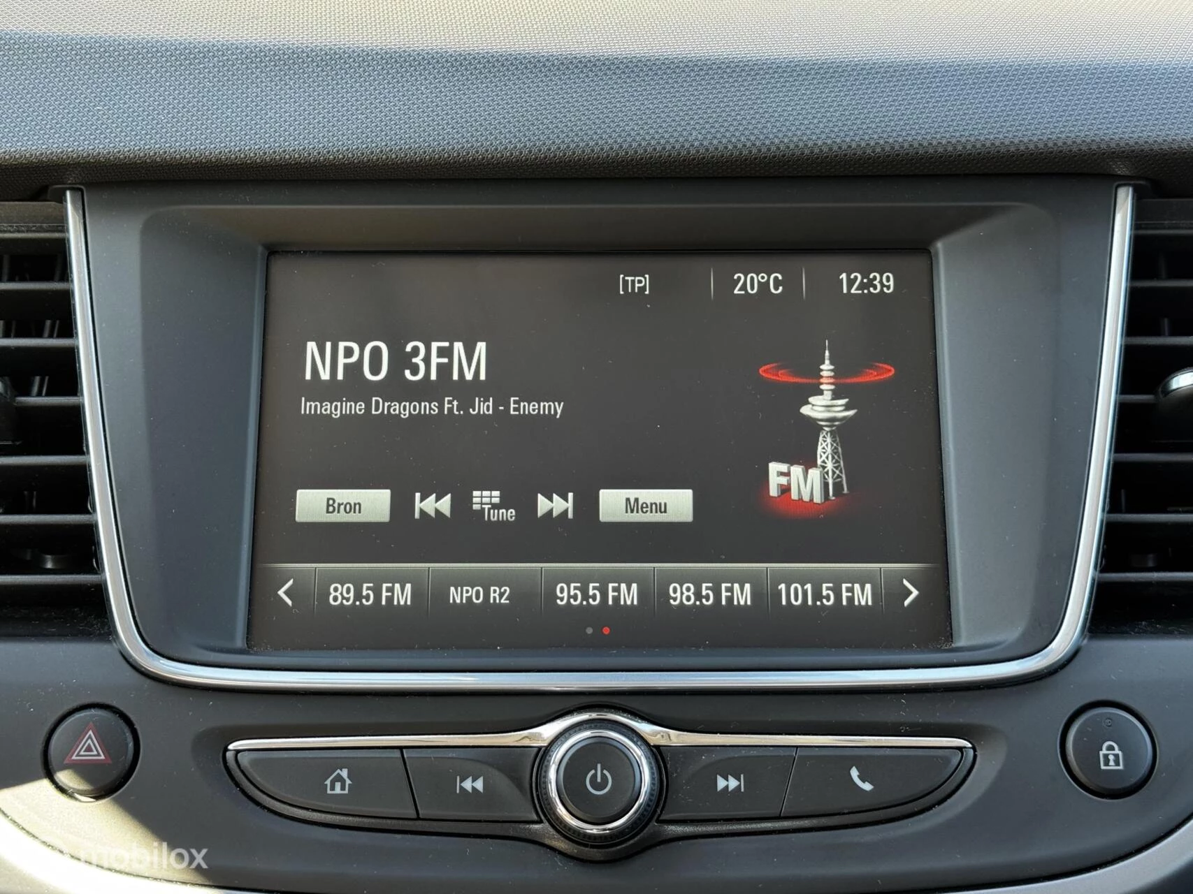 Hoofdafbeelding Opel Crossland X