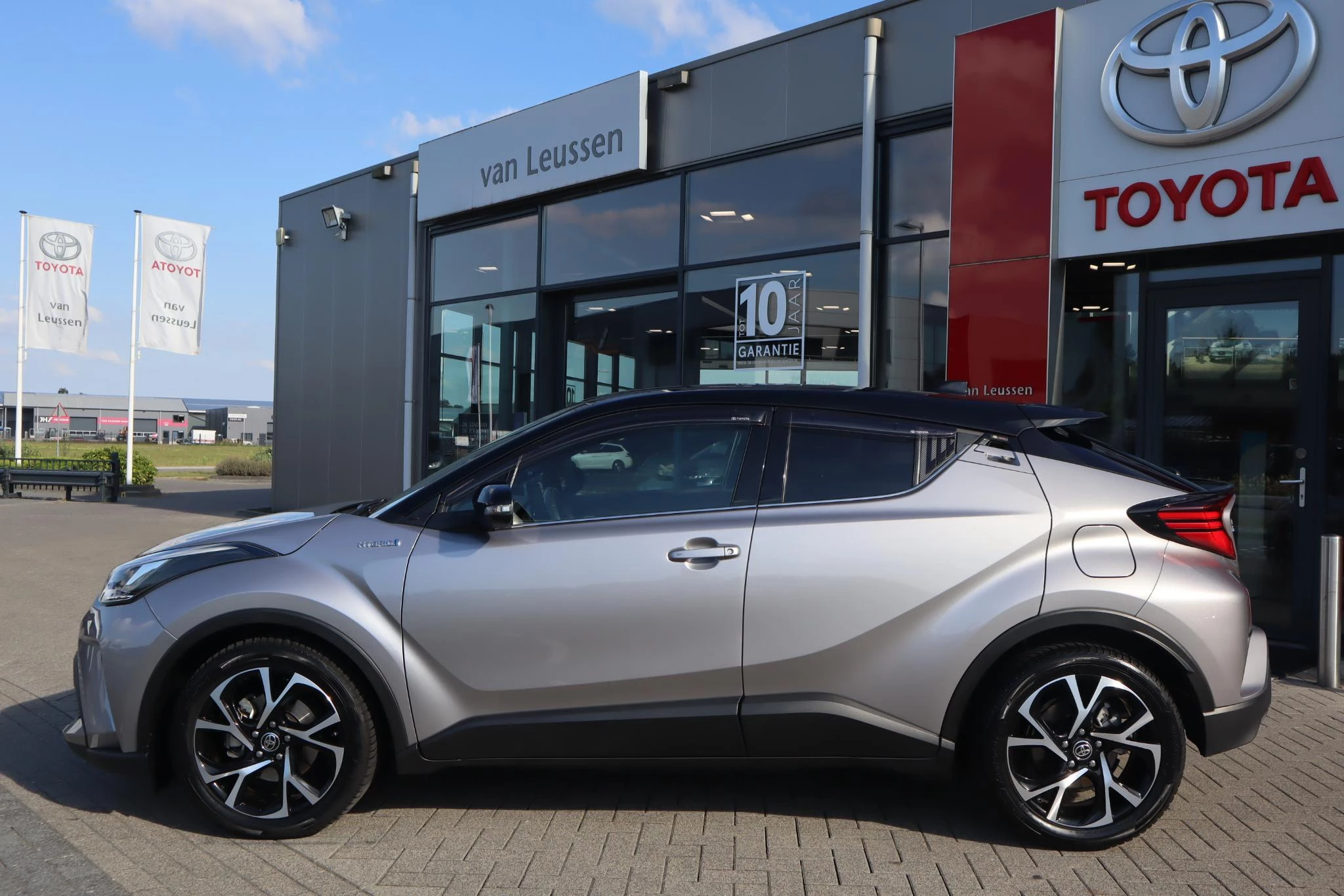 Hoofdafbeelding Toyota C-HR