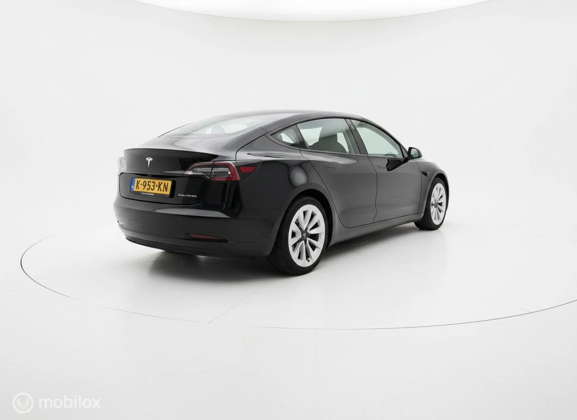 Hoofdafbeelding Tesla Model 3