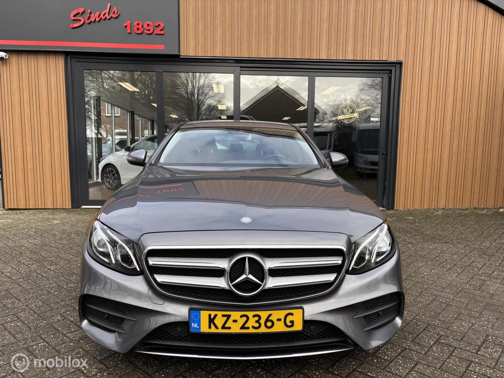 Hoofdafbeelding Mercedes-Benz E-Klasse