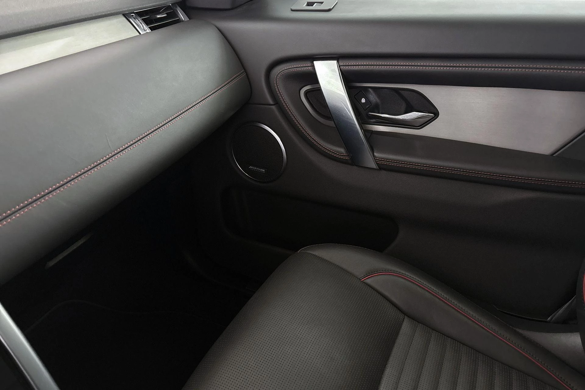 Hoofdafbeelding Land Rover Discovery Sport