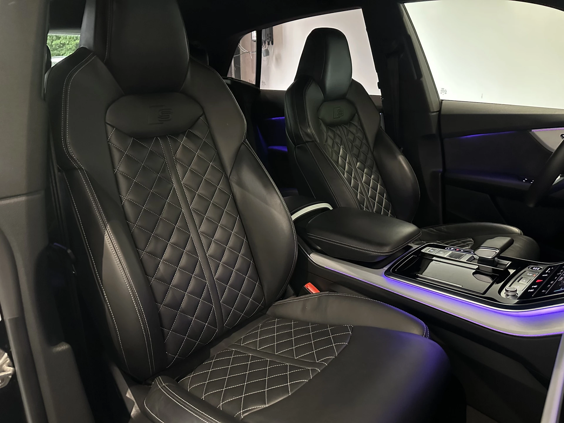 Hoofdafbeelding Audi Q8