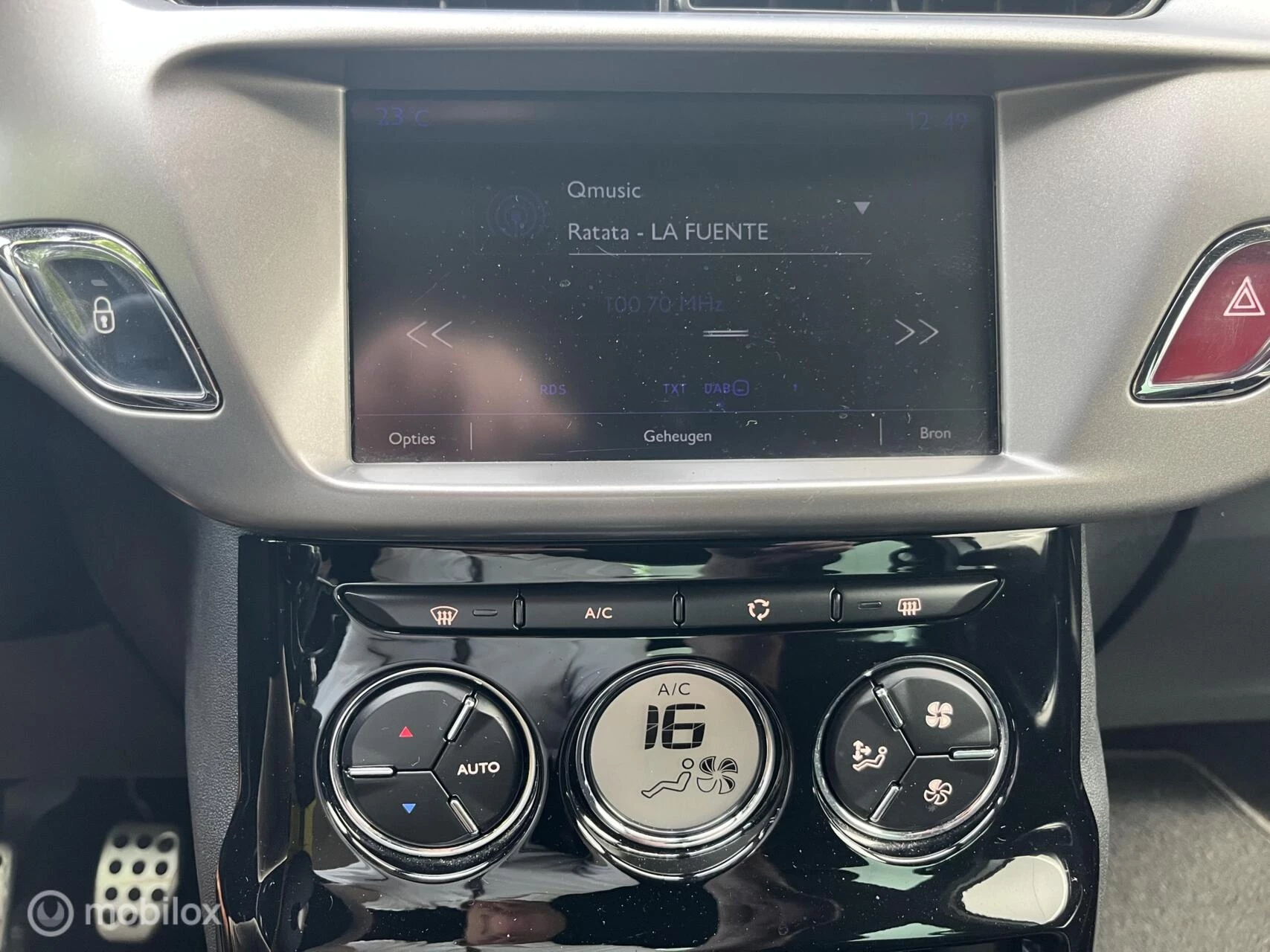 Hoofdafbeelding DS DS 3