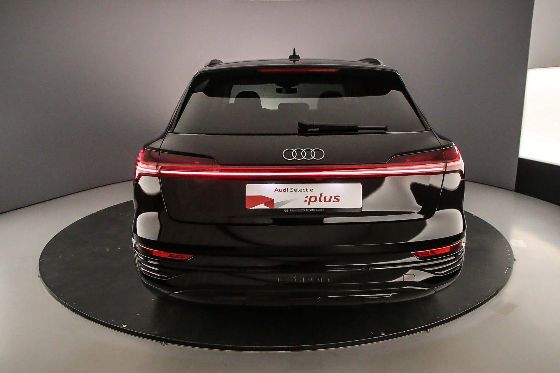 Hoofdafbeelding Audi Q8 e-tron