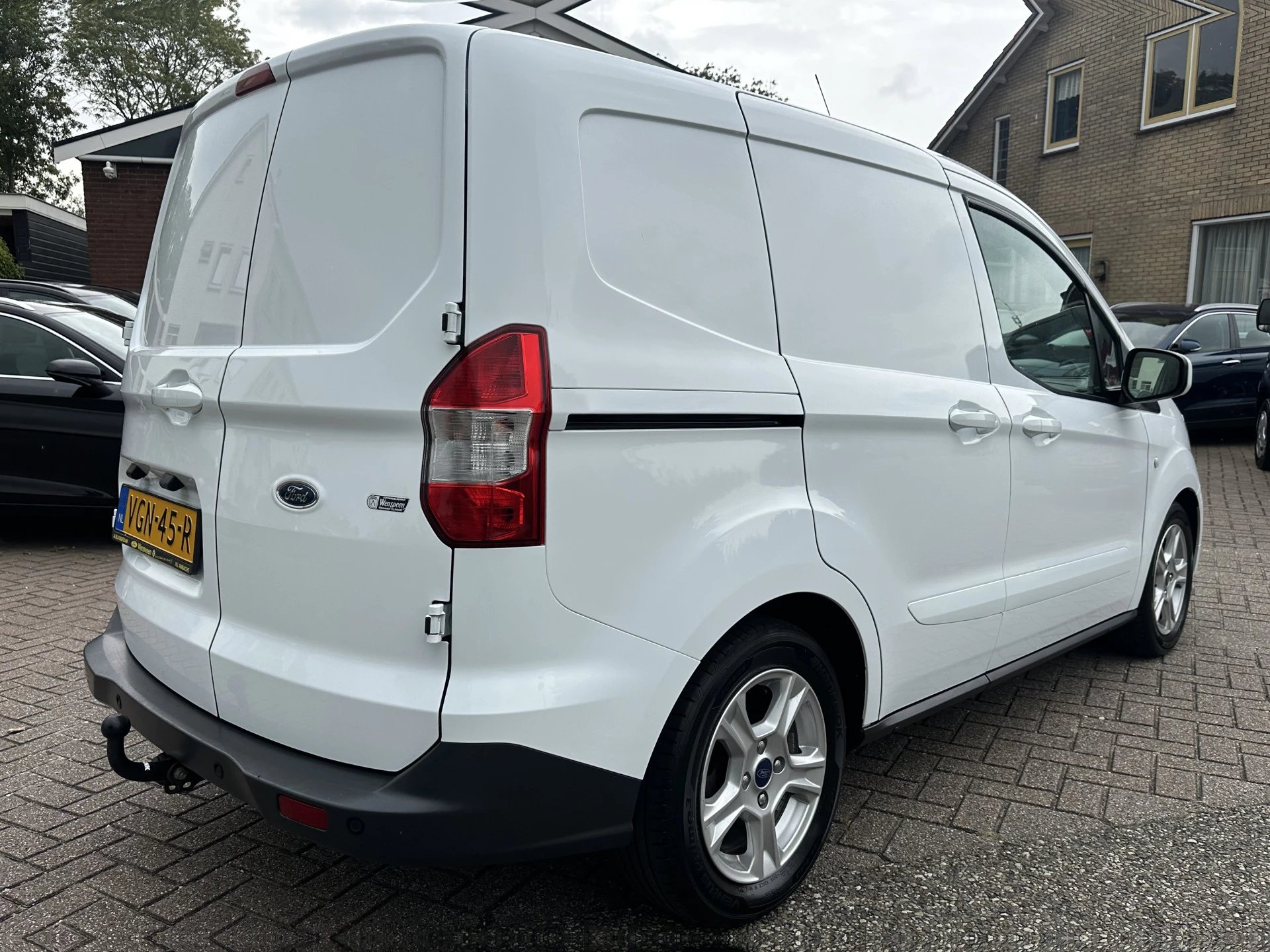 Hoofdafbeelding Ford Transit Courier