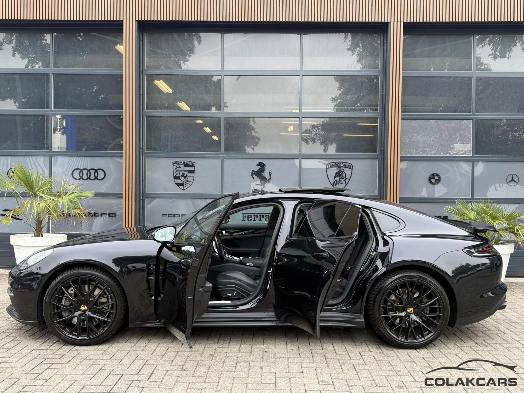 Hoofdafbeelding Porsche Panamera