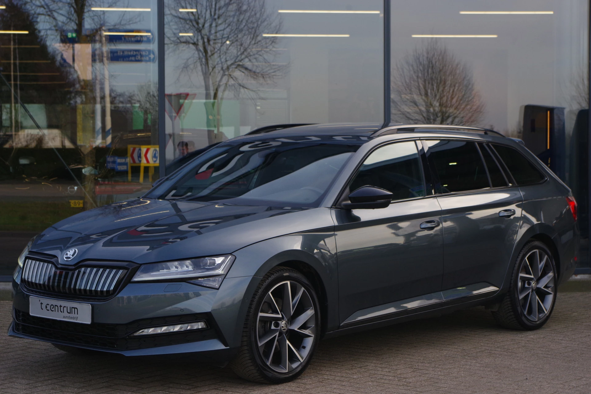 Hoofdafbeelding Škoda Superb