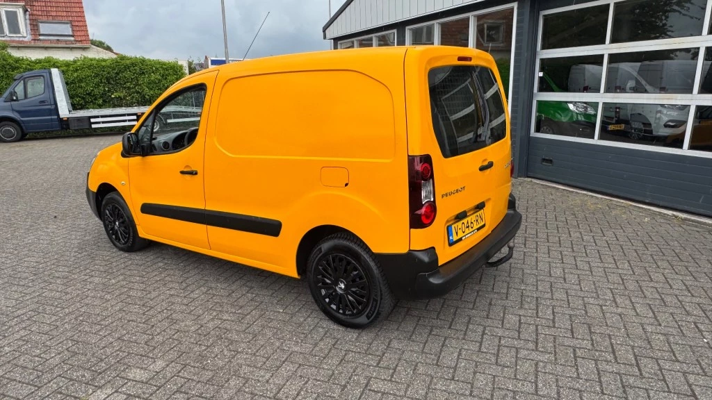 Hoofdafbeelding Peugeot Partner