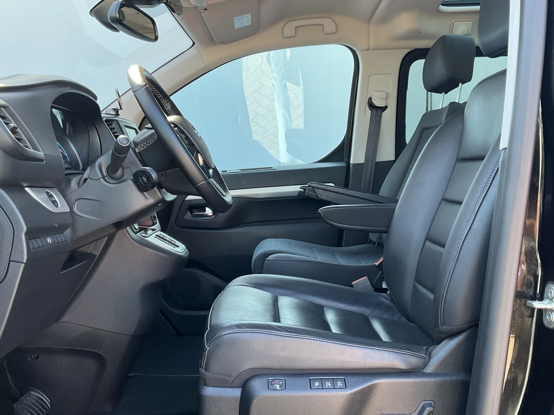 Hoofdafbeelding Opel Zafira e-Life