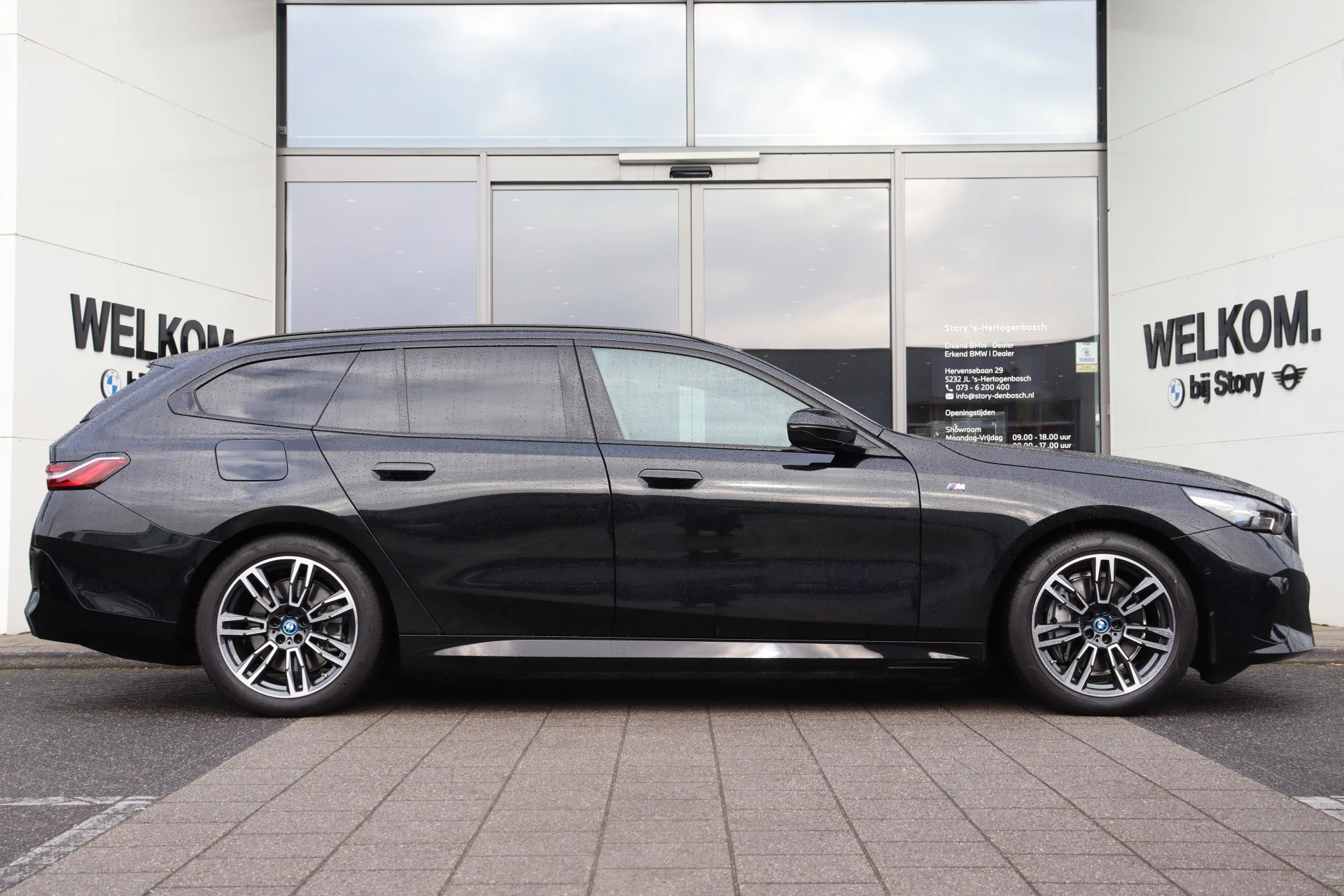 Hoofdafbeelding BMW i5