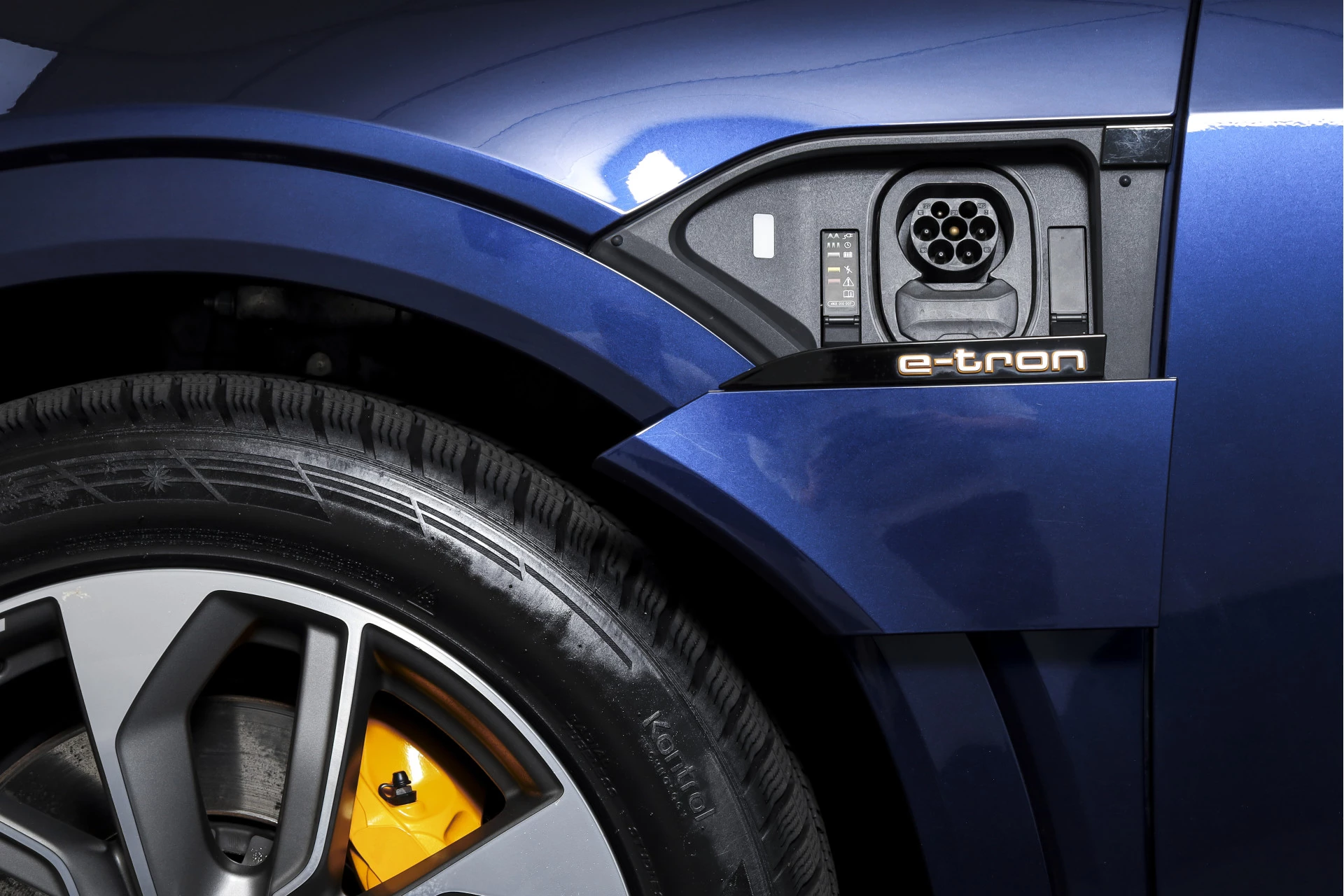 Hoofdafbeelding Audi e-tron