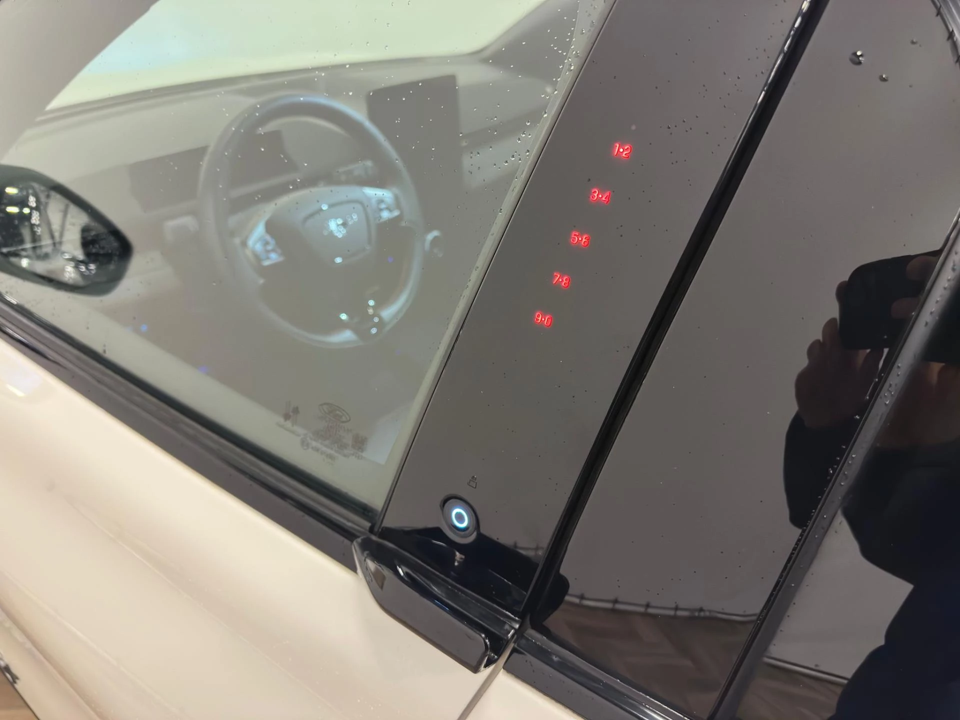 Hoofdafbeelding Ford Mustang Mach-E