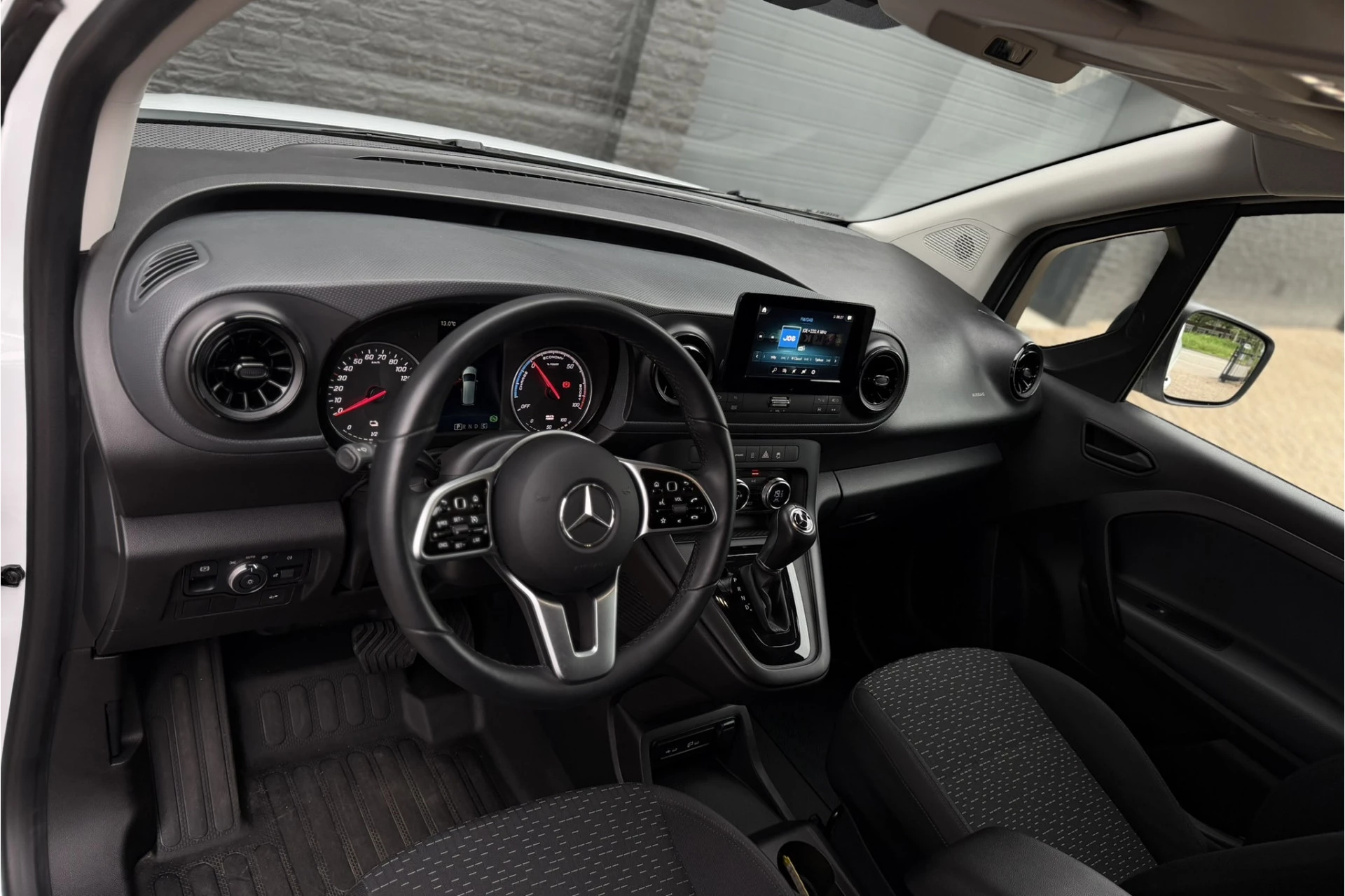 Hoofdafbeelding Mercedes-Benz eCitan