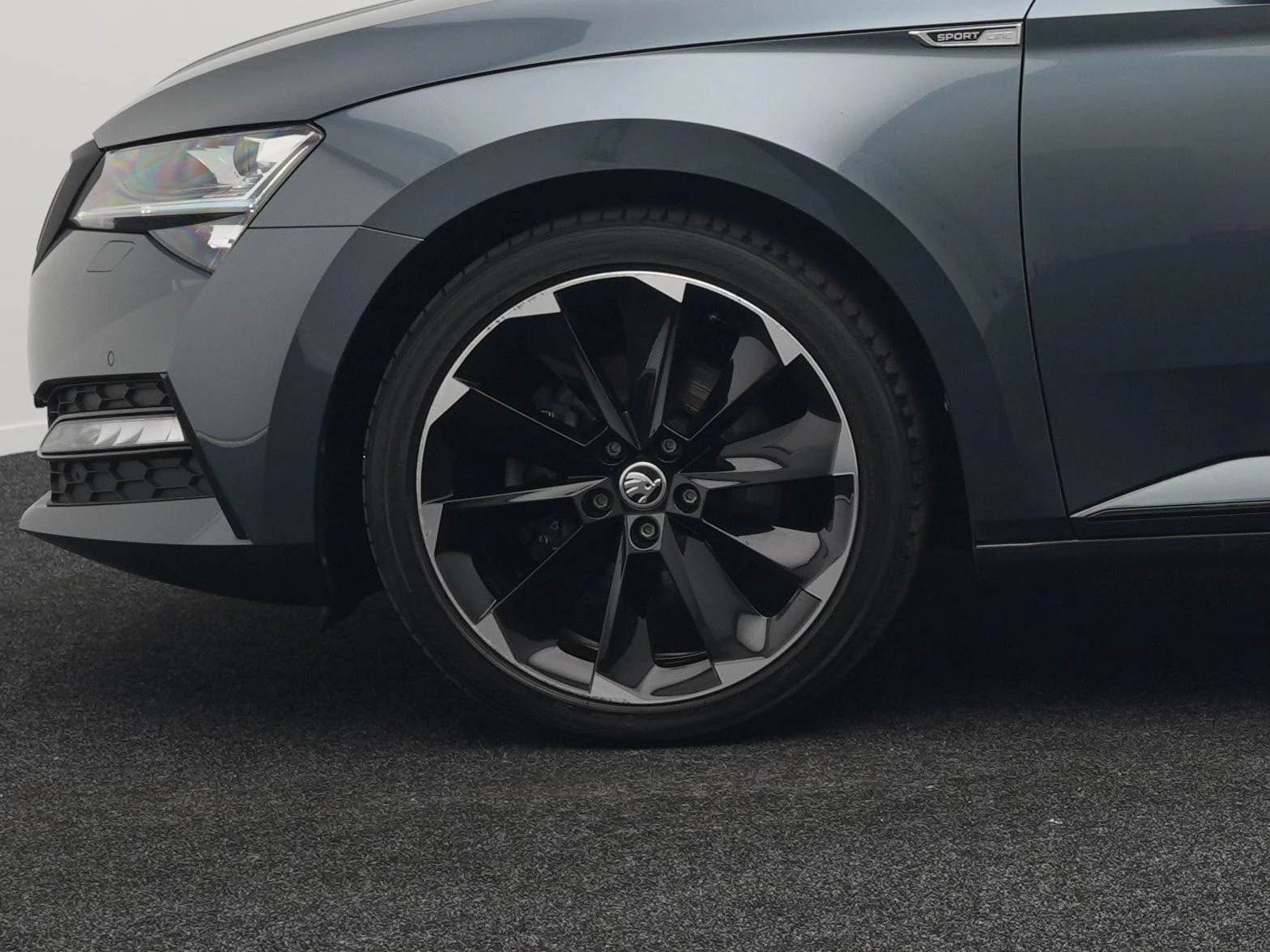 Hoofdafbeelding Škoda Superb