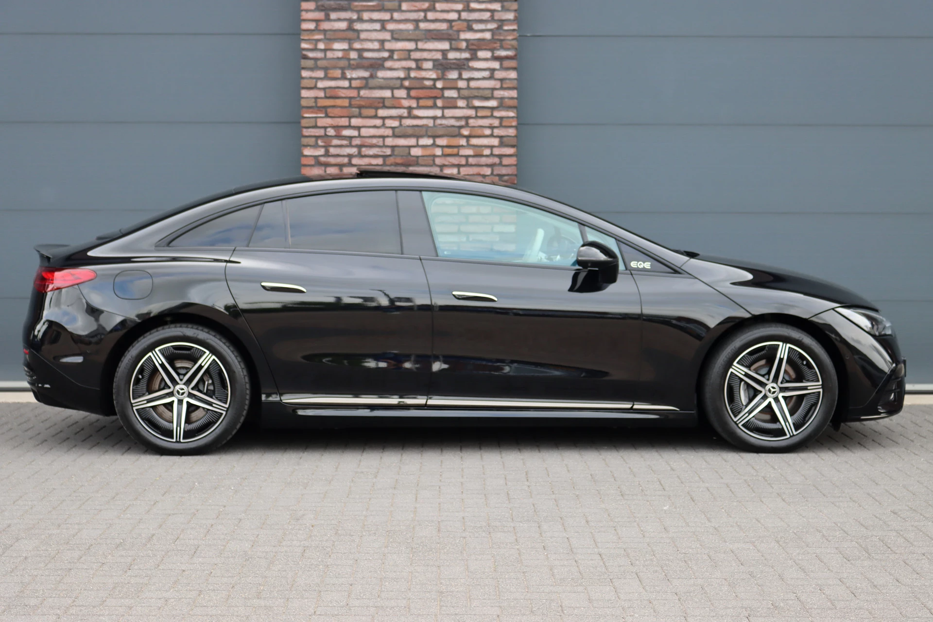 Hoofdafbeelding Mercedes-Benz EQE