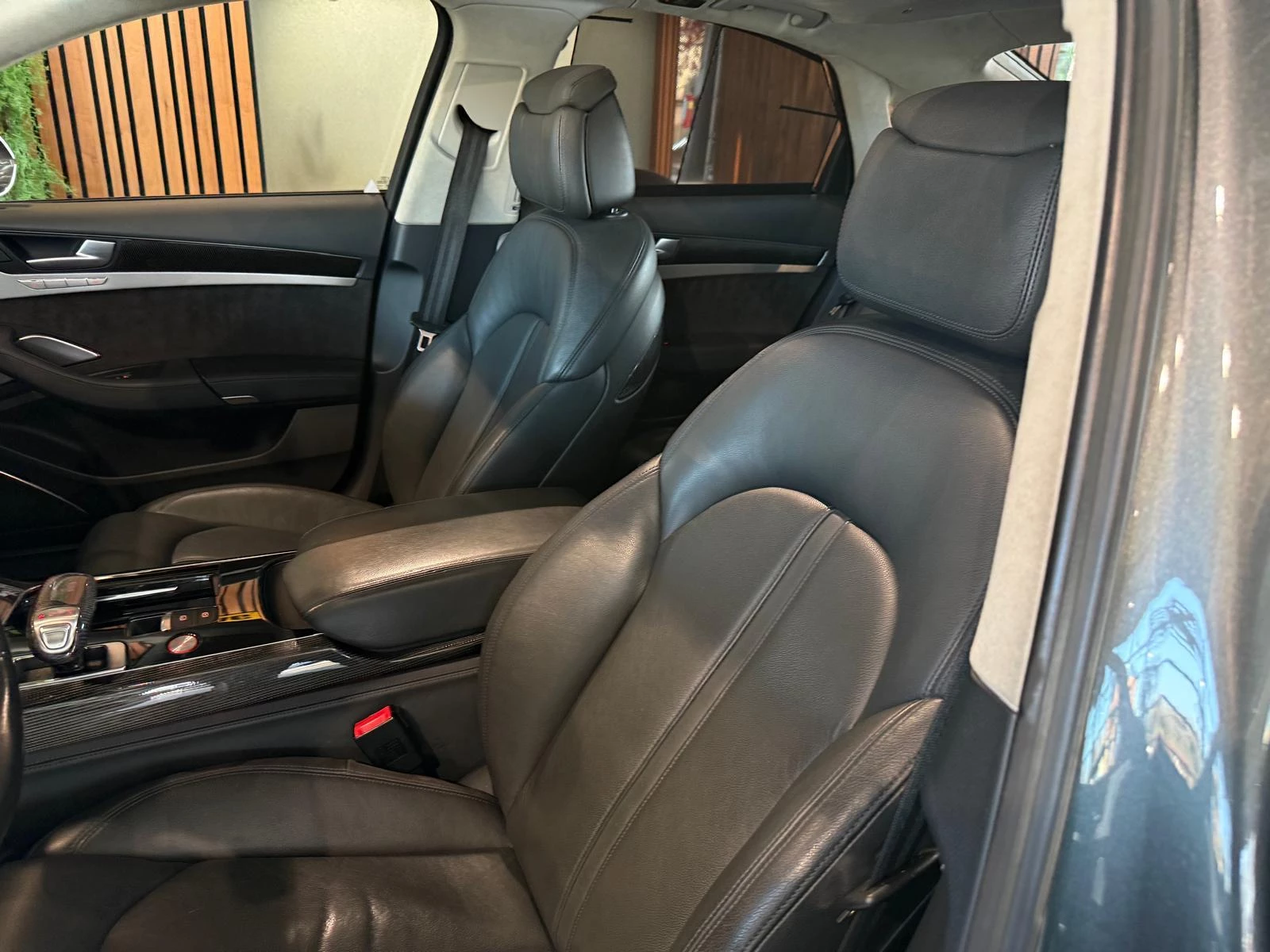 Hoofdafbeelding Audi A8