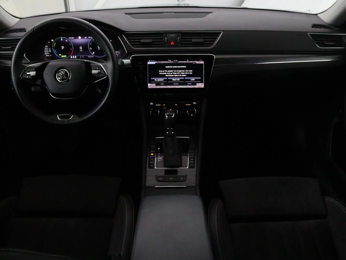 Hoofdafbeelding Škoda Superb