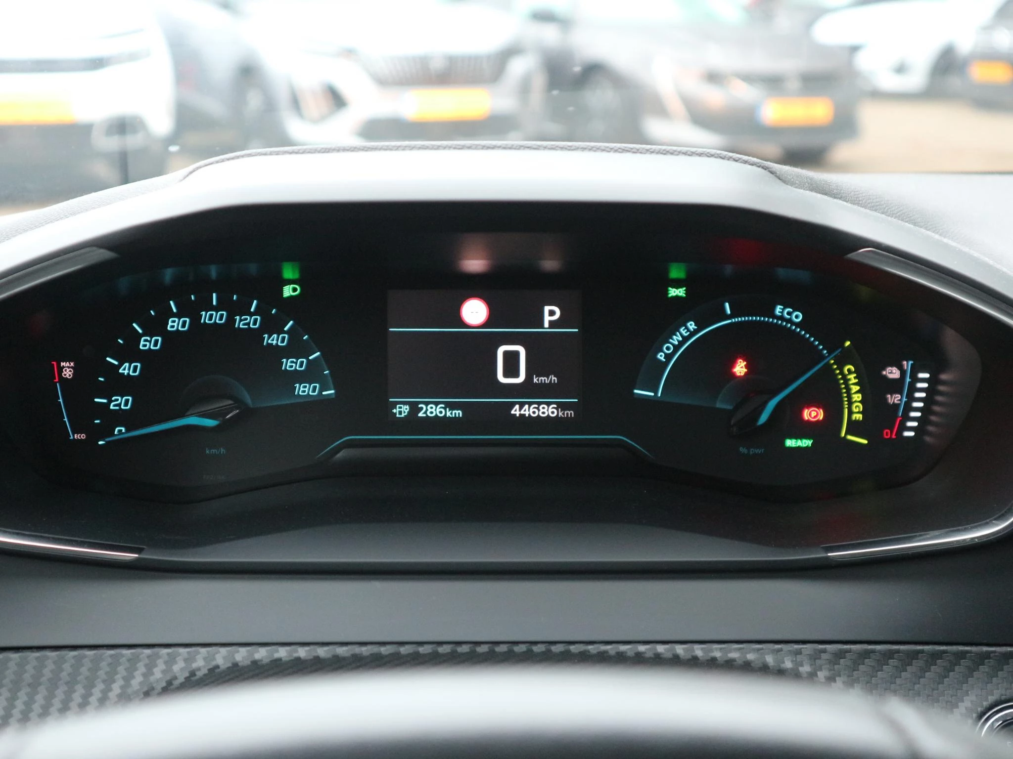 Hoofdafbeelding Peugeot e-208